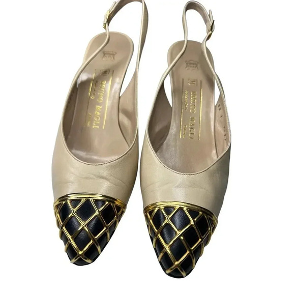 Bruno Magli Vintage Italy leather Sling Back beige, black kitten heels 7. - Picture 3 of 8